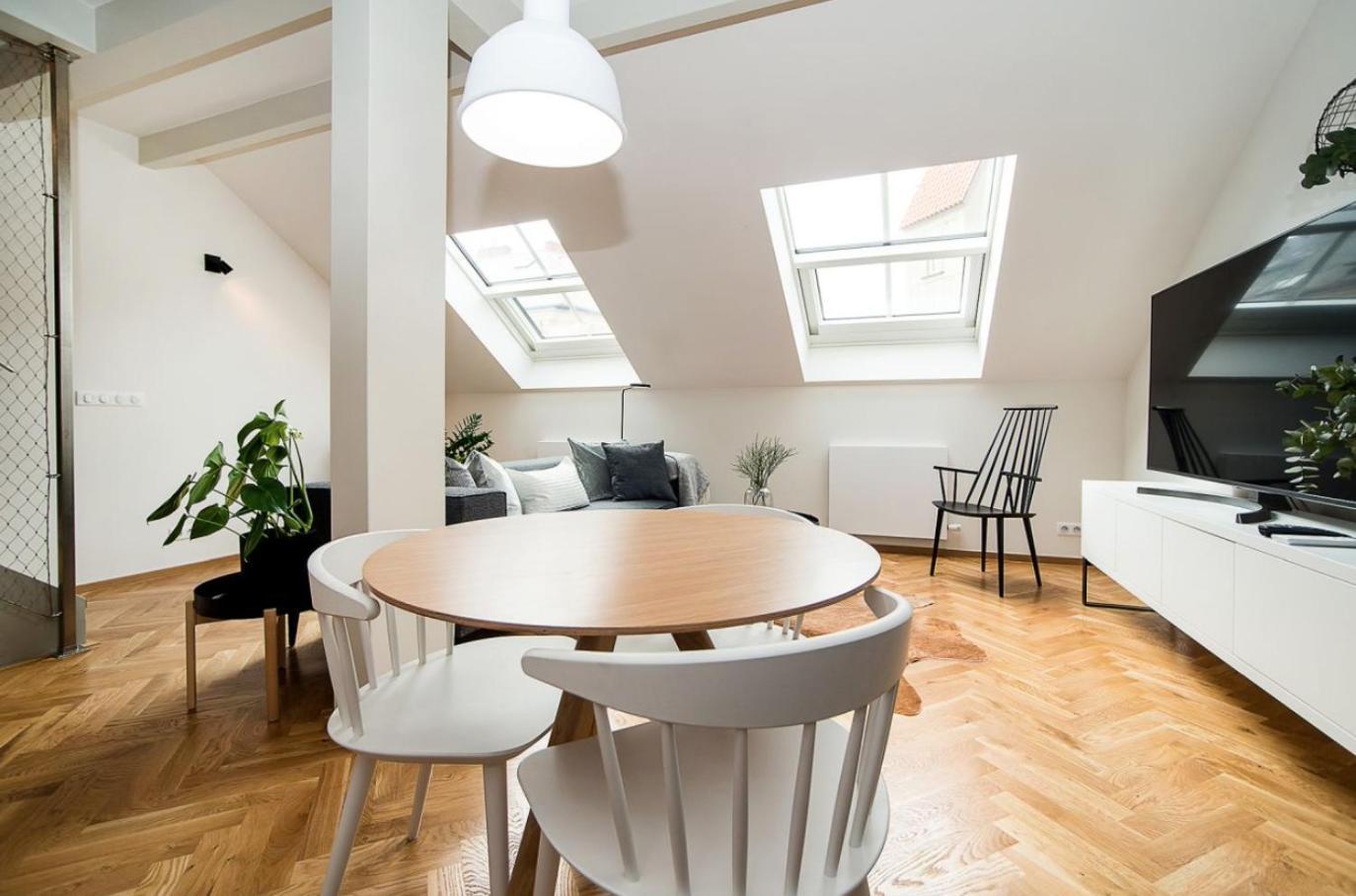 Large And Modern Apartment In The Heart Of 프라하 외부 사진