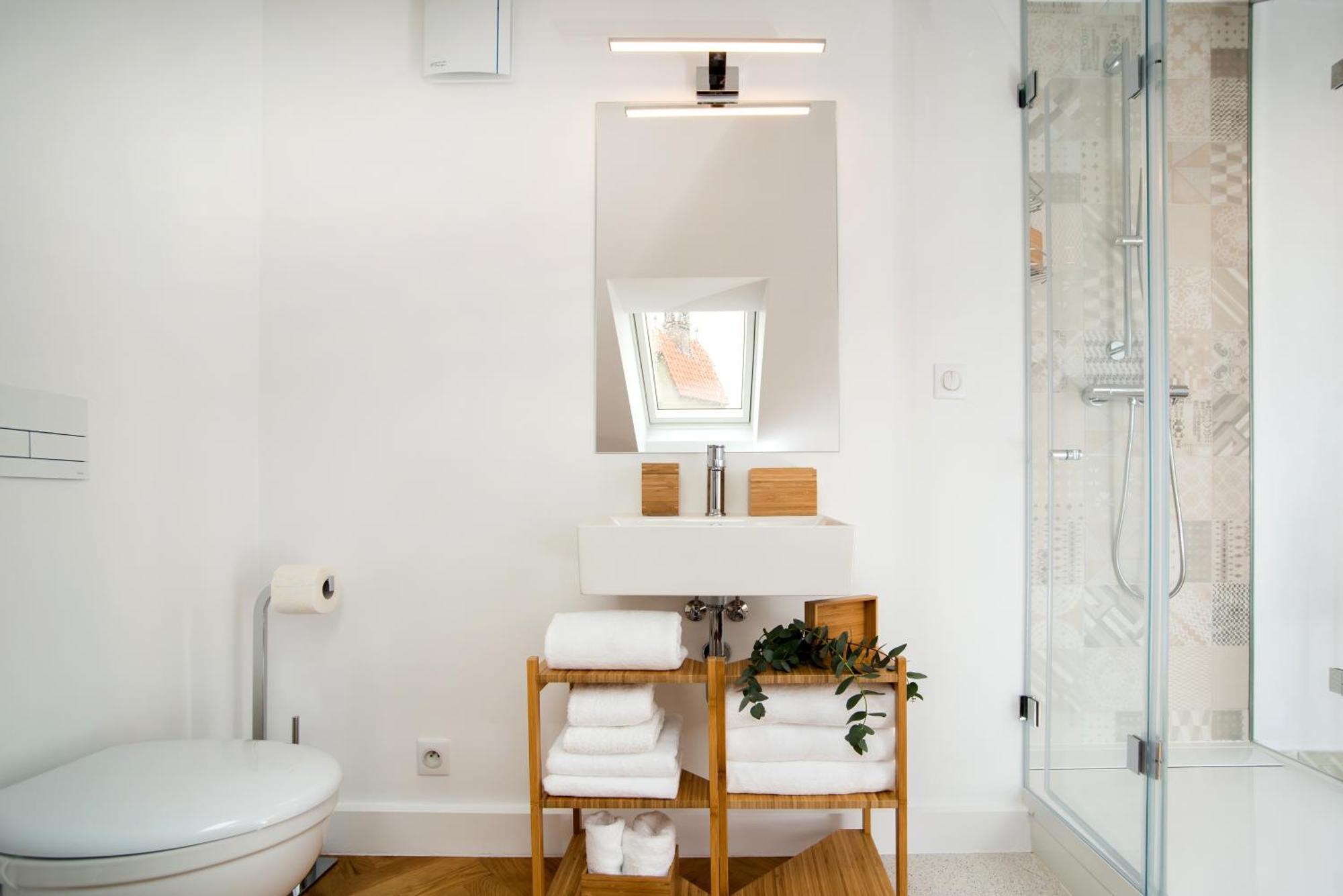 Large And Modern Apartment In The Heart Of 프라하 외부 사진